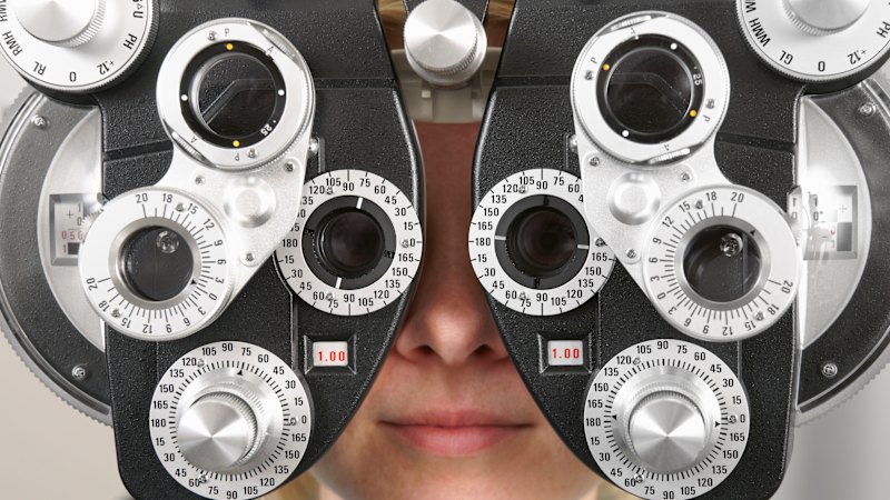 Big chain optometrists are straining customer relations