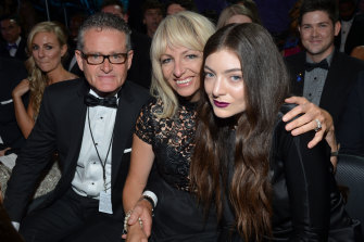 Lorde with her parents at the 2014 Grammys, where she won two awards.