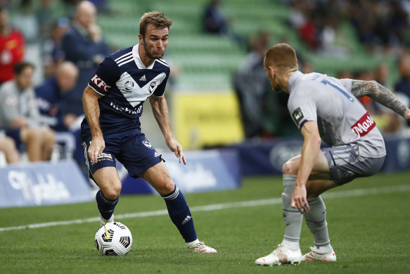 Callum McManaman scored for Victory in their draw with the Central Coast Mariners at AAMI Park.