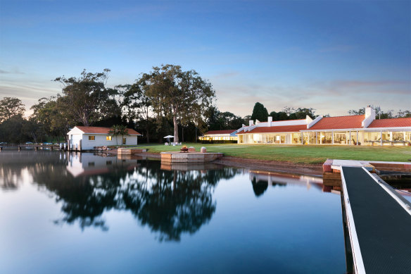 Lakeside Lodge is the luxury waterfront acreage owned by Stuart and Bryan Rose.