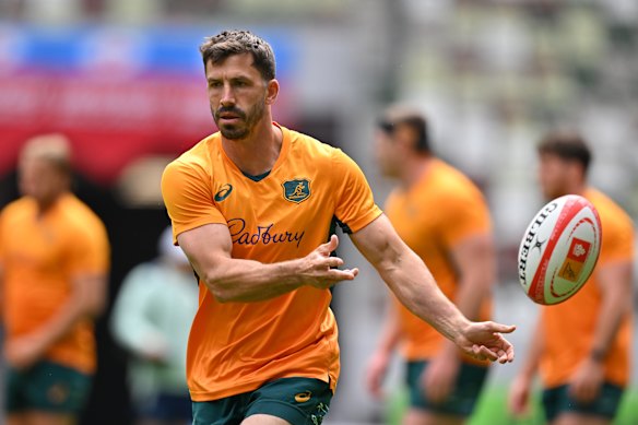 Outro Wallaby, Jake Gordon está ferido.