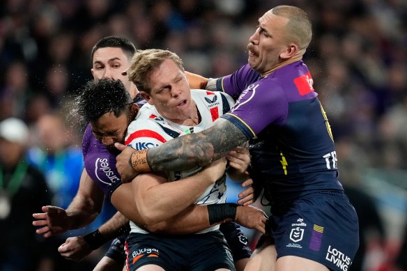 Nelson Asofa-Solomona flattens Lindsay Collins.