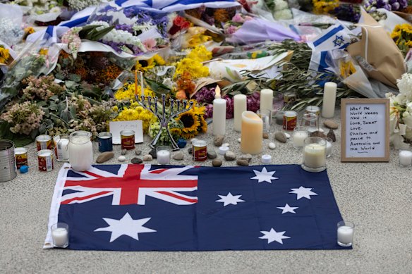 People come in a steady stream to pay their respects to the lives lost and families affected by the Bondi Beach terror attack.