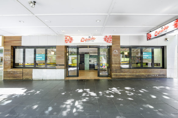 A former Nandos near Melbourne Central has leased to the operators of the Little Temperance Cafe.