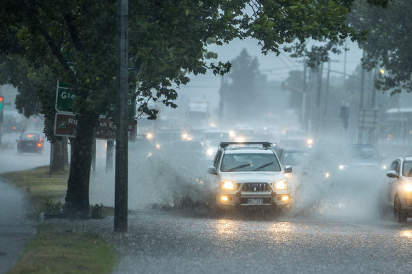 Heavy rain caused flooding on the Nepean Highway near St Kilda on Friday, and there could be similar scenes on Victorian roads on Thursday this week when more heavy downpours are expected.