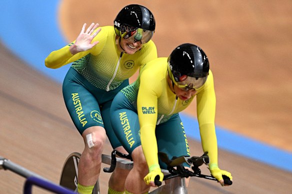 Silver medallists Jacqueline Mengler-Mohr and Jessica Gallagher of Team Australia react.