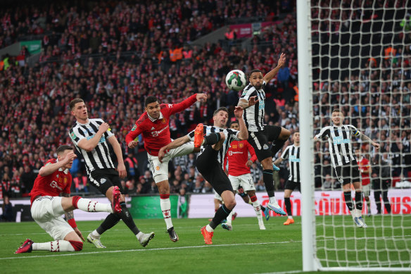 Casemiro scores Manchester United’s opener.