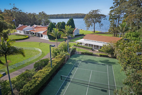 Lakeside Lodge was purchased by Stuart and Bryan Rose as a luxury holiday home as well as a base when working on Rose Group’s Catherine Hill Bay redevelopment.