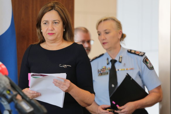 Queensland Premier Annastacia Palaszczuk has “absolute confidence” in Police Commissioner Katarina Carroll (right). 