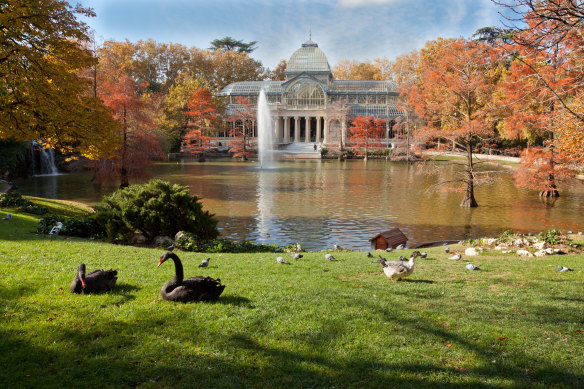 Retiro Park… well worth exploring.