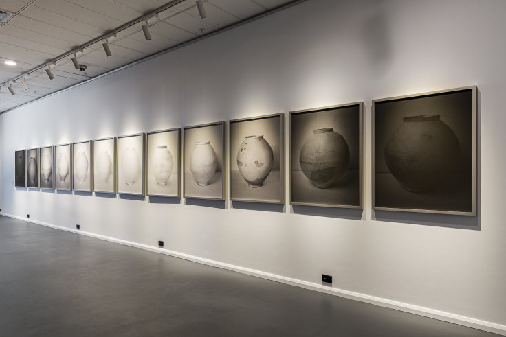 More to Korean ceramics than merely chasing shadows amateur 736x491 photo More to Korean ceramics than merely chasing shadows image