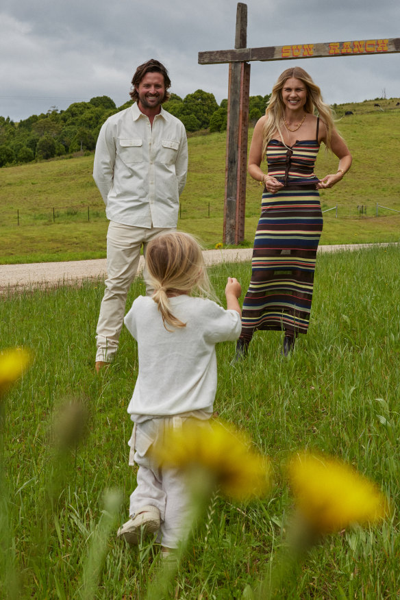 Elyse wears Venroy top and skirt. Josh wear R.M. Williams shirt, pants and “Comfort Craftsman” boots.