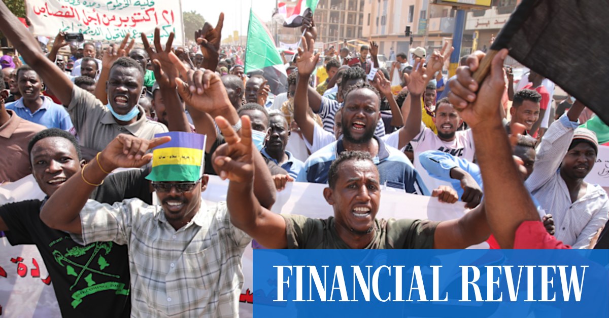 Prime minister, party leaders detained in apparent coup in Sudan - Vimarsana News