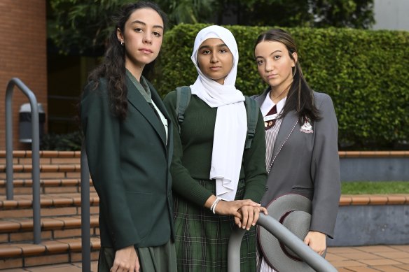 From left: Atheist Sonya Gerstel, Muslim Amna Zia Chaudhry and Catholic Martina Vitale immersed themselves in each other’s schools, homes and cultures over one term.