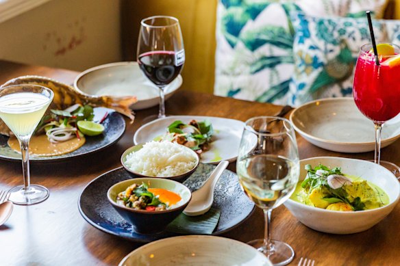 Dishes at Fook Shing in Kyneton.