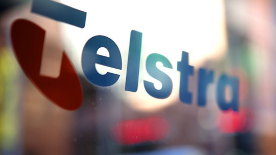 Telstra warns profit to be at lower end amid challenges