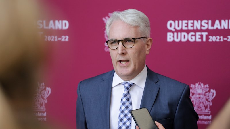 Union seeks to force Queensland Health to honour withdrawn pay offer