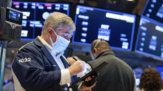 Washington aside, investors are focusing on earnings as the bulk of companies in the S&P 500 spend the next few weeks reporting their financial results. 