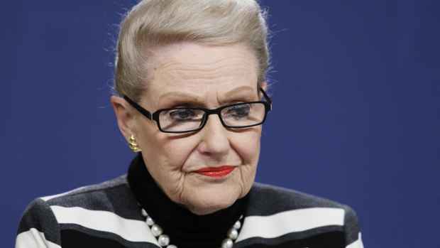 Bronwyn Bishop apologises to teal MP over ‘antisemitism’ remark