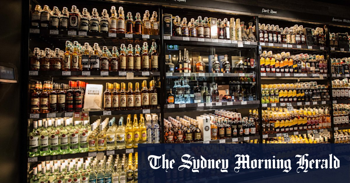 Liquor giant Dan Murphy's sets ambitious targets for growth and savings - Vimarsana News