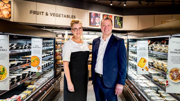 Brooke Miller, Vice-President Sales and Marketing BP and Pieter de Wet, Managing Director David Jones Food. 