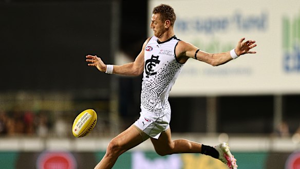 Liam Jones chose to retire from AFL football rather than get vaccinated.