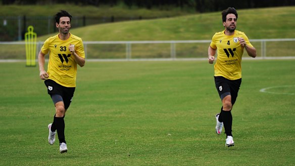 Former Athletic Bilbao teammates Beñat Etxebarria and Markel Susaeta are back in the same colours again - at Macarthur FC.
