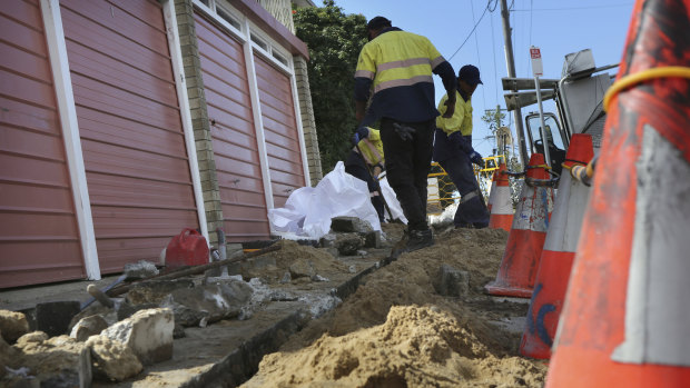 Bardon residents are back online. (File image)