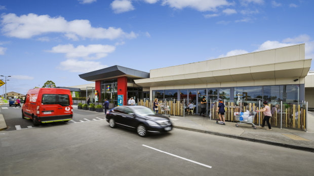 Waverley Gardens Shopping Centre.