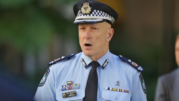 Deputy Police Commissioner Steve Gollschewski said 162 vehicles were turned around at the borders in the past 24 hours.