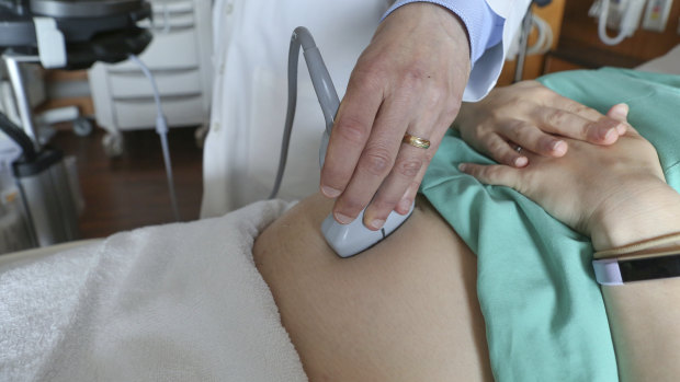 Dr Vijay Roach believes the 12-week 'rule' has evolved out of the 12-week ultrasound.