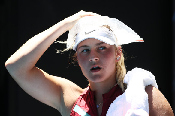 Marta Kostyuk feels the heat during the clash.