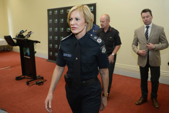 Lucinda Nolan became deputy commissioner of Victoria Police. She  kept a framed photo of Mick Miller in her office.