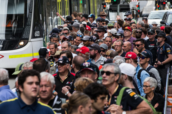 F1 fans flock to the 2017 grand prix in Melbourne. Bans on crowds have had a devastating effect on the events industry. 