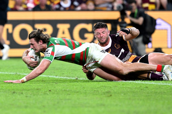 Campbell Graham puts the Rabbitohs back in front.