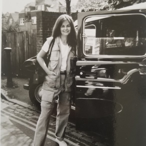 Geraldine leaving London for a foreign reporting assignment.