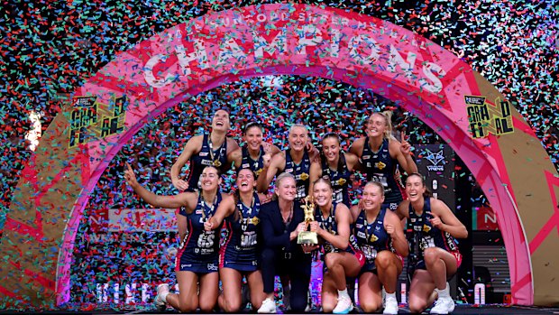 The victorious Melbourne Vixens.