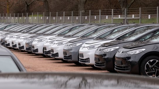 Labor plans to make electric cars cheaper in Australia if it wins the next federal election.