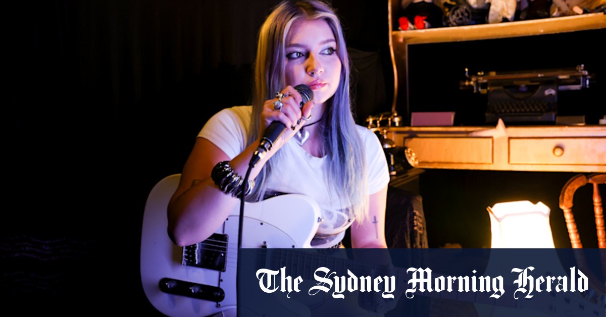 The battle over busking that has blown up on George Street