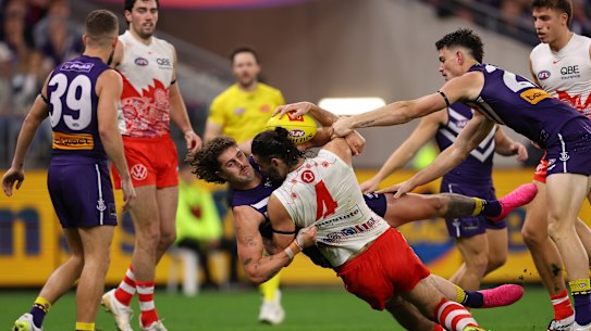The Swans-Dockers game did not disappoint as a spectacle. 