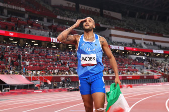 Lamont Jacobs celebrates his success.