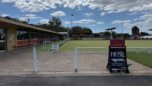 The no-frills Belmont Bowls Club.