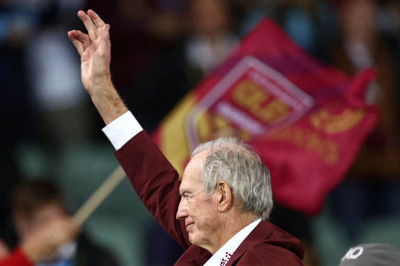 Queensland coach Wayne Bennett spoke about belief and the big picture during his half-time talk.