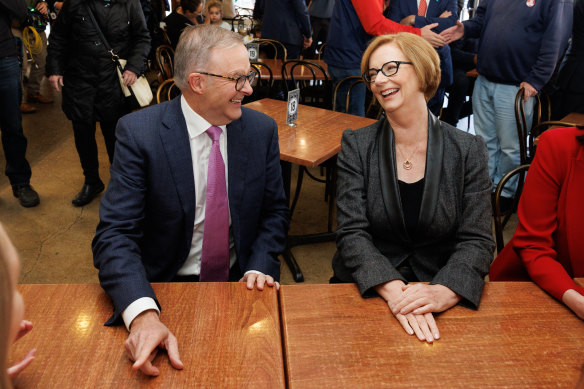Opposition Leader Anthony Albanese has coffee with former PM Julia Gillard in Sturt on Friday.