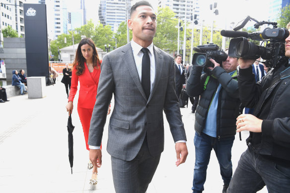 Israel Folau and wife Maria arriving at the Federal Court for a mediation hearing against Rugby Australia. 