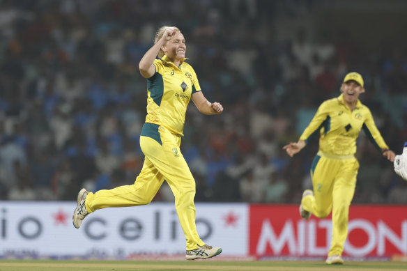 Kim Garth celebrates the wicket of India’s Jemimah Rodrigues.