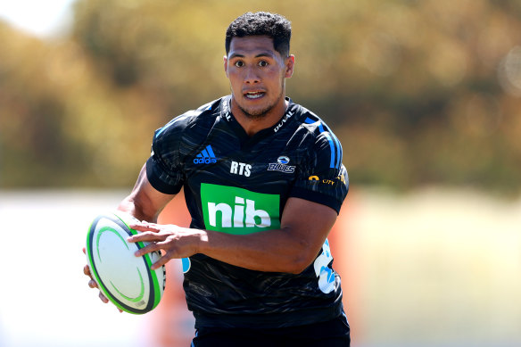 A heavier Roger Tuivasa-Sheck during a Blues Super Rugby training session.