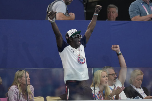 Rapper Flavor Flav has dipped into his pocket to support the US women’s water polo team.