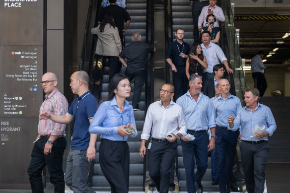 While part-time employment increased by 80,000 jobs, the number of full-time workers dropped by 23,700.