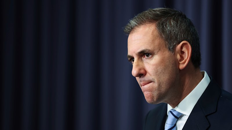 Inflation on track to rise past 5 per cent by June with businesses to go bust in record numbers